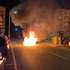 Foco de incêndio em Queluz na sequência de protestos como reação à morte de Odair Moniz, cidadão cabo-verdiano de 43 que foi baleado por um agente da PSP no alto da Cova da Moura, na Amadora